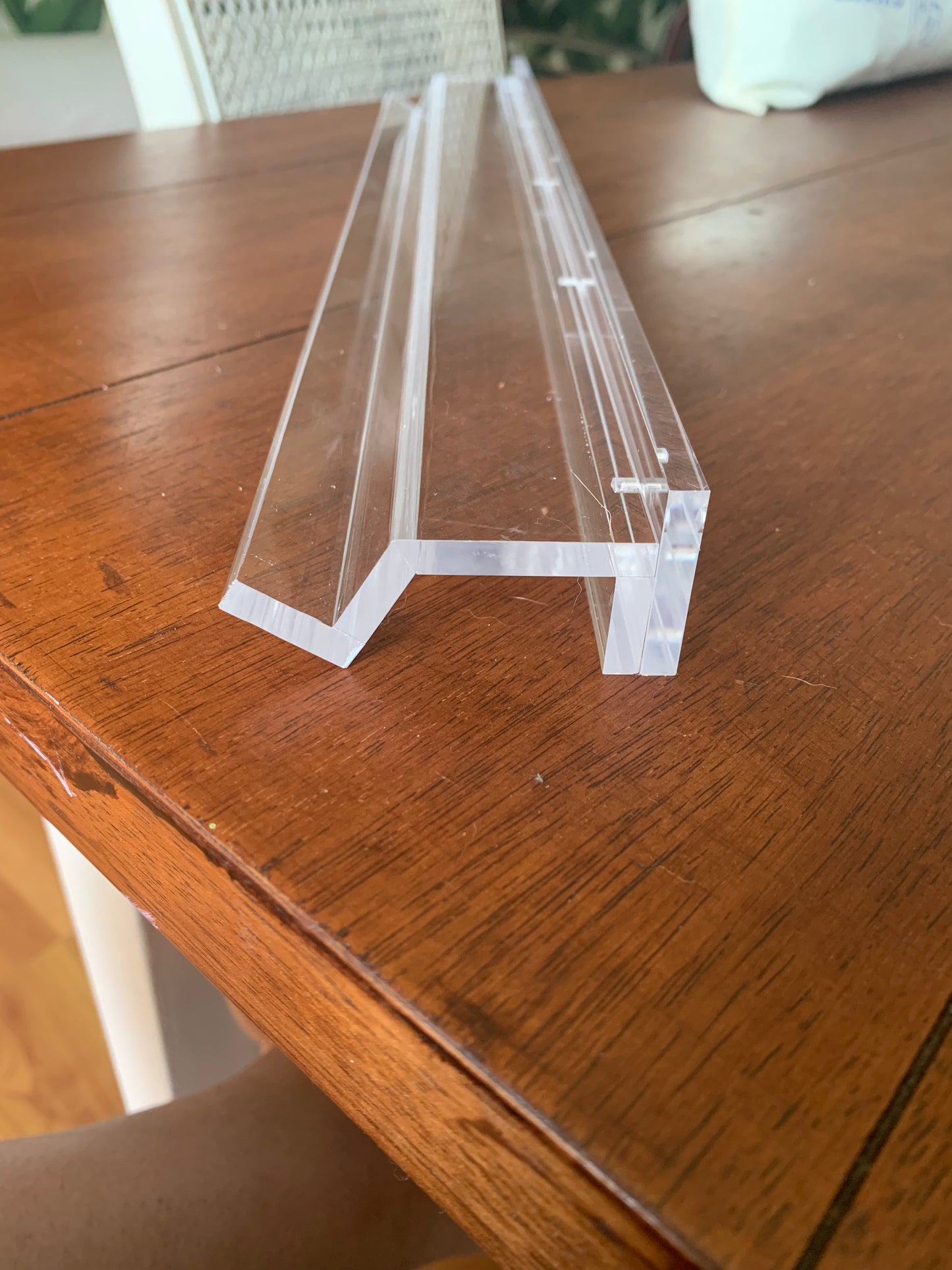 Travel Acrylic Racks
